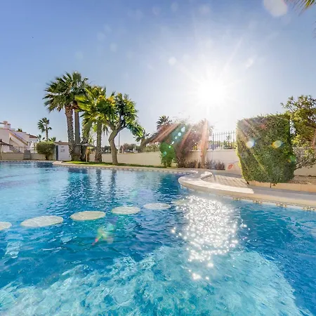 In Community With Shared Pool Orihuela